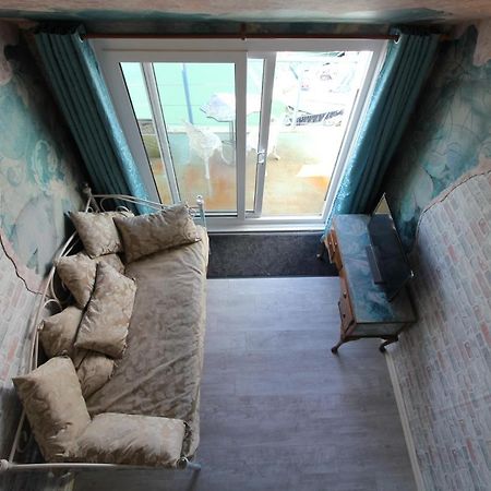 Unique, Loft-Style Apartment With Fantastic Brighton Marina Views エクステリア 写真