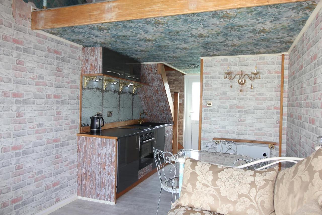 Unique, Loft-Style Apartment With Fantastic Brighton Marina Views エクステリア 写真